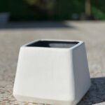 گلدان فایبر گلاس هرمی